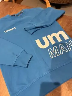 umbro トレーナー 160 青