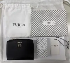 【FURLA】ブラック レザー二つ折り財布　新品未使用タグ付金具部分保護シール付
