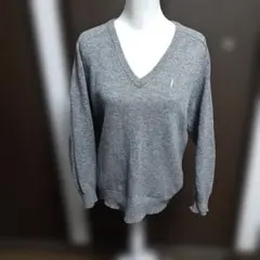 本日のみ大特価、EAST BOY グレー Vネックニットセーター