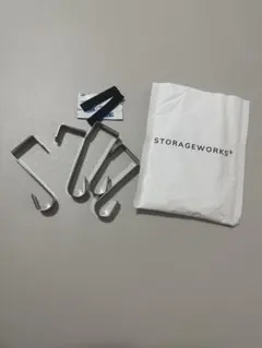 Item thumbnail for item 3d1ab7eb-190d-4dd6-8fd7-c5951a85663e