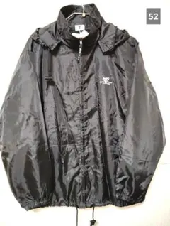 ブラックナイロンジャケット フード付き