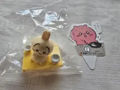 ちいかわ 松屋 コラボ オリジナルフィギュア うさぎ 鬼辛カレー　ピック付き