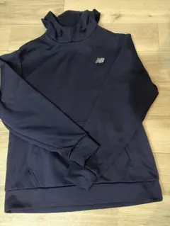 New Balance パーカー ネイビー Mサイズのサムネイル