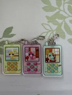 新品 未使用 お茶犬 お茶猫 ガラケー型 アクリルキーホルダー