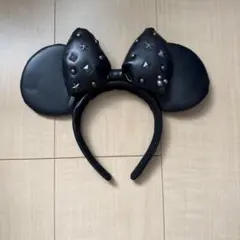 ミッキー耳カチューシャ 黒 スタッズ付き