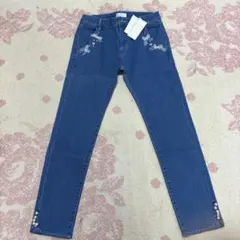 Item thumbnail for item f0daa85f-94ef-4e1e-aaff-9aefde974139