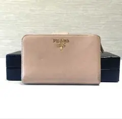 PRADA ピンクベージュ 二つ折り財布/箱ありのサムネイル