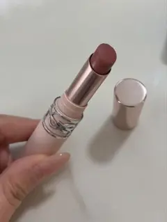 サンローラン　YSL ラブヌードリップスティック