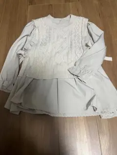 長袖トップス ニット　ホワイト　ベージュ