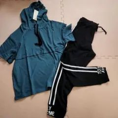 【‼️感謝sale‼️】パーカー上下セット　Mサイズ