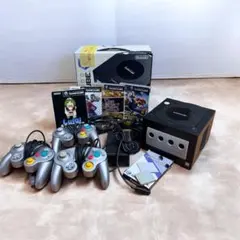 動作品ニンテンドー ゲームキューブ 本体　ブラック DOL-001 ソフト付き