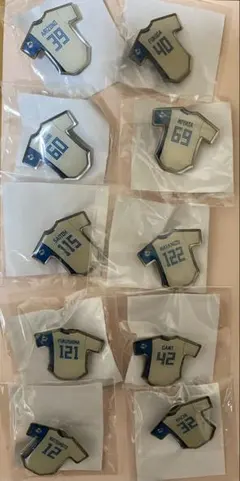 2025年最新】ファイターズ ピンバッジの人気アイテム - メルカリ