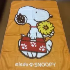 値下げ12/10★ミスタードーナツスヌーピーひざ掛け 値下げ12/10☆ミスタードーナツスヌーピーひざ掛け 値下げ12/10