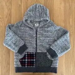 フード付きグレーのパーカー 120サイズ