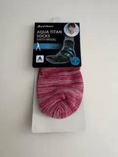 phiten AQUA TITAN SOCKS ピンク 22-24cmのサムネイル