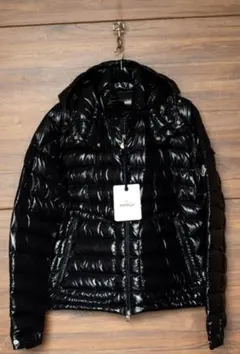 新品未使用タグ付　MONCLER　LAUROS　モンクレール　ダウンジャケットのサムネイル
