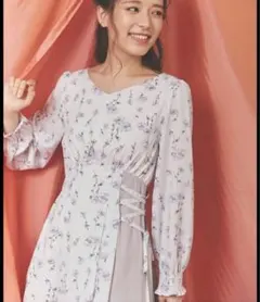 ノエラ　切り替え　フラワー　ロングワンピース　定価２万円