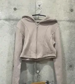 Rady フード付き クロップドパーカー