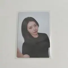 BABYMONSTER ローラ トレカ ユニクロ