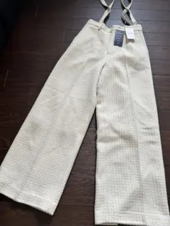 Item thumbnail for item ebc00182-d3d6-4abd-826d-2019740aa019