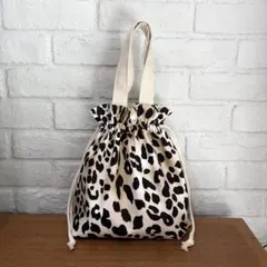 巾着バッグ　ヒョウ柄レオパード柄　持ち手付き巾着　巾着トートバッグ　ハンドメイド