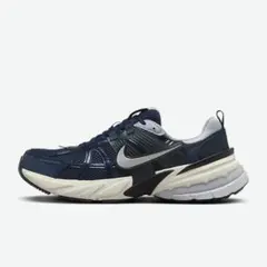 新品 NIKE V2k RUN ナイキ スニーカー Y2K ストリート 26.5
