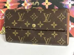 ルイヴィトン　ポルトフォイユ・サラ　カード入れ付き二つ折り長財布