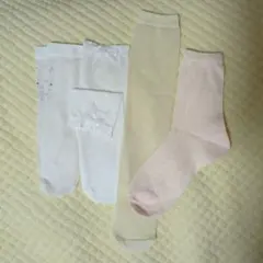ストッキングとソックスのセット