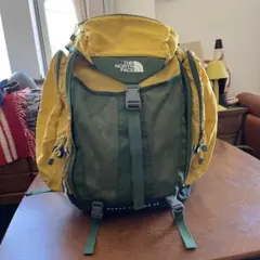 ノースフェイス サニーキャンパー 40L イエロー/グリーン 修学旅行 林間学校