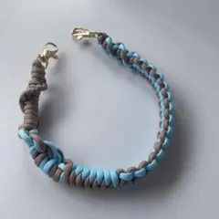 携帯ストラップ　パラコード