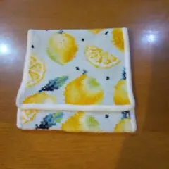 ラブラリーバイフェイラー レモンドットハンカチポーチ　ペールブルー