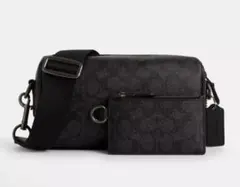 COACH バッグ　アクセルクロスボディーシグネチャー ショルダーバッグ 美品