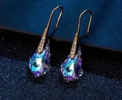 ピアス レディース 人気 華奢 スワロフスキークリスタル 水滴 ティアドロップ