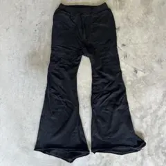 julius フレアスウェットパンツのサムネイル