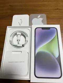 iPhone 14 空箱とハードケース2つ