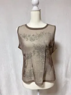 トップス　メッシュ　ノースリーブ