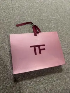TOM FORD ギフトボックス ピンク - メルカリ