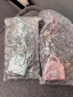 サンリオ ハローキティ ミニチュアキルトシリーズ シークレットキーホルダーバッグ