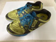 HOKAシューズ　スポーツ