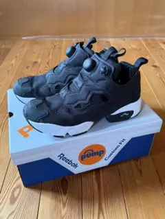 Reebok スニーカー