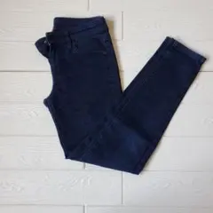 Item thumbnail for item e0984879-e31a-4de2-90ab-7028a31c0d42