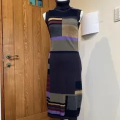 タートルネックニットワンピース　ベネトン　秋カラー