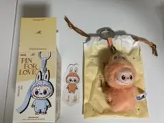 【正規品】 ラブブ ぬいぐるみ アルファベット PIN FOR LOVE J