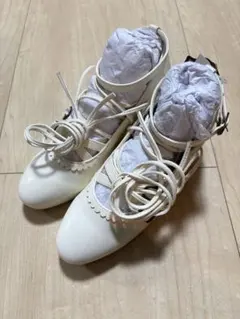 しまむら×くる実コラボ レースアップパンプス ホワイト Sのサムネイル