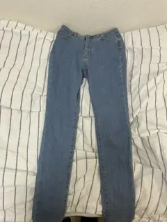 GU ジーユー　ハイウエストスキニージーンズ