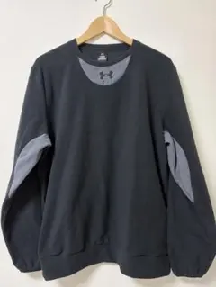 アンダーアーマー 、フリースシャツ