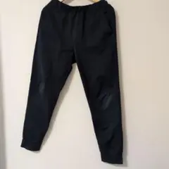 UNIQLO ブラックパンツ 150