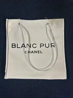 CHANEL シャネル BLANC PUR トートバッグ ノベルティのサムネイル