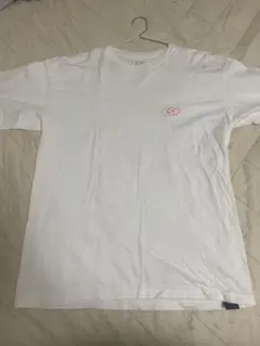 Item thumbnail for item e7d9d9f5-3315-4a58-84cc-e9cea5cd2238