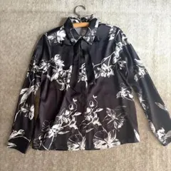 ZARA フラワー　花柄ボウタイシャツ　総柄　黒　Lサイズ